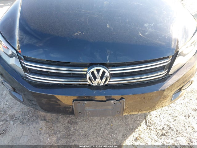 WVGVV7AX7HK031401 Volkswagen Tiguan 2.0t Sel