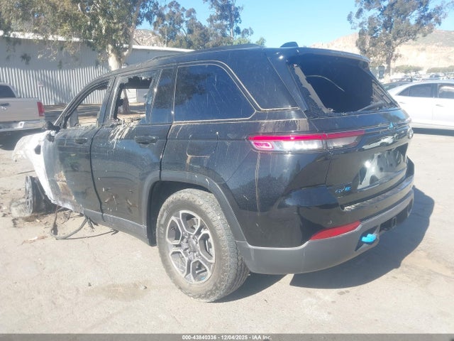 1C4RJYC61N8716725 Jeep Grand Cherokee 4xe Trailhawk