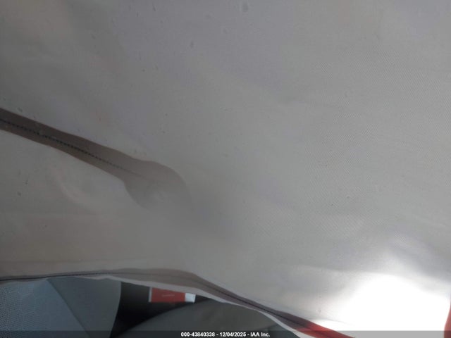 2024 VOLKSWAGEN ID.4 1V2VRPE84RC024668 Photo 4