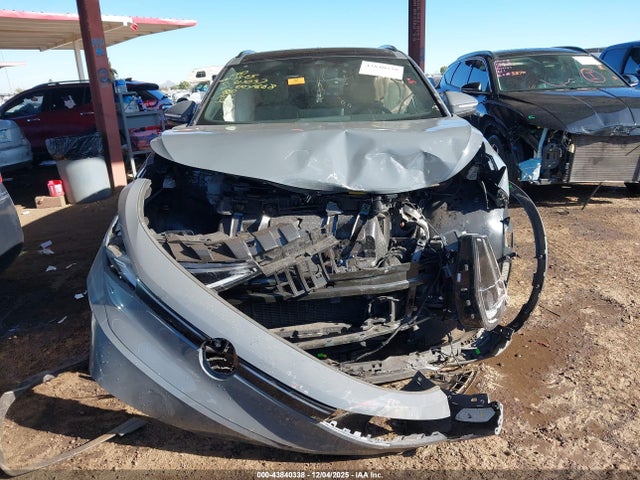 2024 VOLKSWAGEN ID.4 1V2VRPE84RC024668 Photo 5