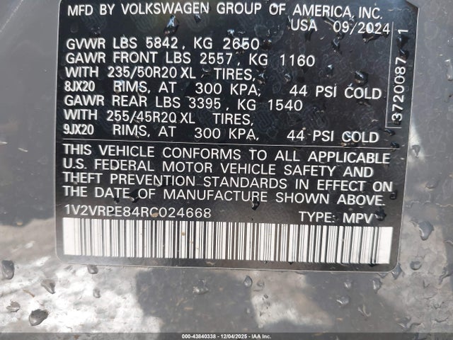 2024 VOLKSWAGEN ID.4 1V2VRPE84RC024668 Photo 8