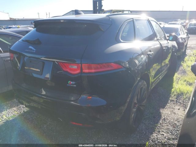 2017 JAGUAR F-PACE SADCM2BV1HA079064 Photo 3