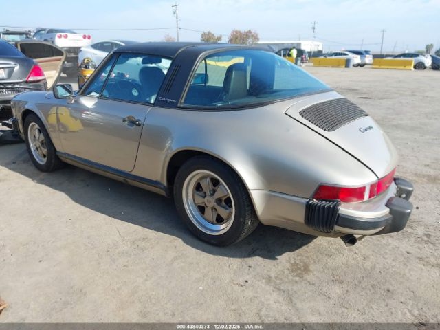 1985 PORSCHE 911 WP0EB0917FS161518 Photo 2