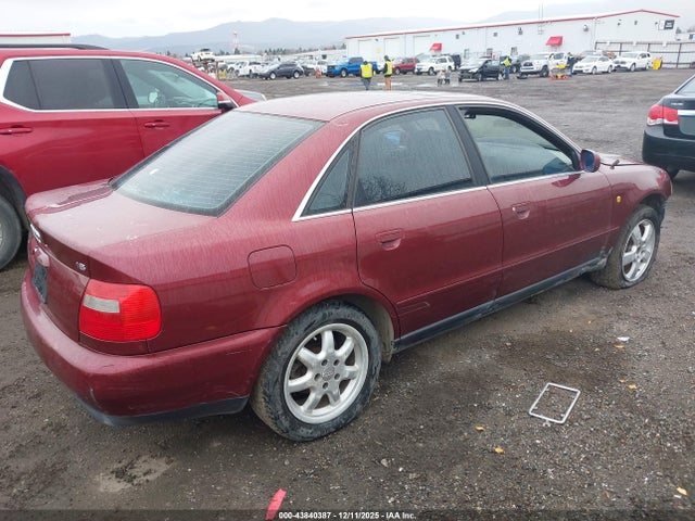 1998 AUDI A4 WAUDD28D7WA187763 Photo 3