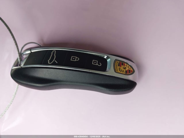 WP0AB2A74KL128183 Porsche Panamera 4s