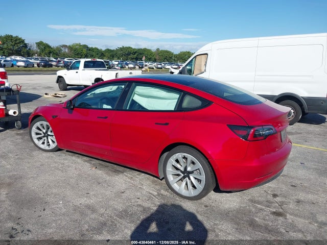 2022 TESLA MODEL 3 5YJ3E1EA8NF234028 Photo 2