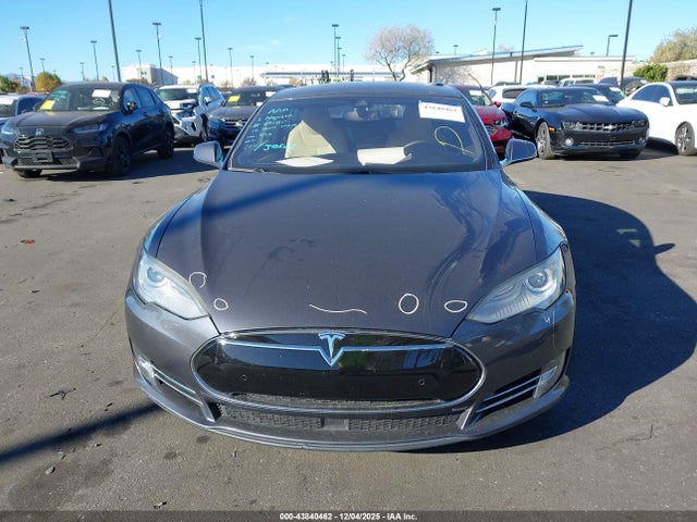 2015 TESLA MODEL S 5YJSA1H27FF087634 Photo 9