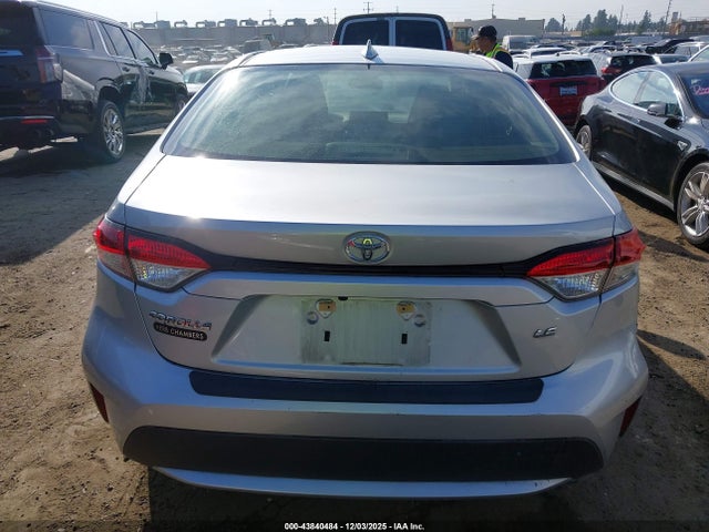 JTDHPRAE6LJ010978 Toyota COROLLA LE
