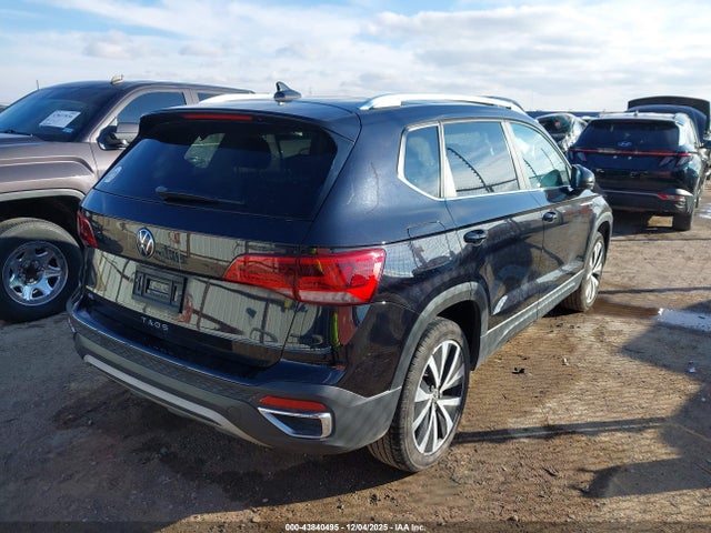 2022 VOLKSWAGEN TAOS 3VVTX7B2XNM012260 Photo 3
