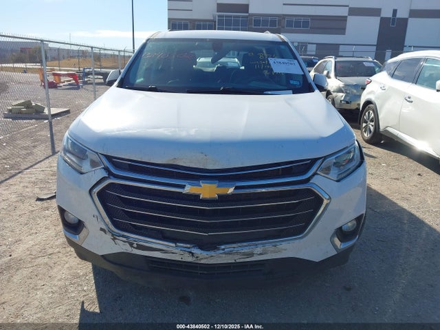 Продажа на аукционе авто 2021 Chevrolet Traverse Awd Lt Leather, vin: 1GNEVHKW6MJ231080, номер лота: 43840502