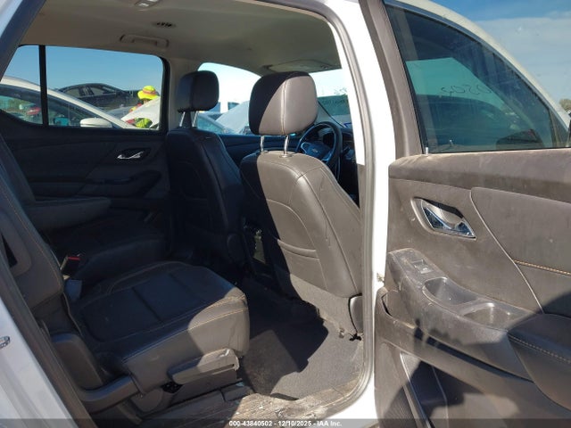Продажа на аукционе авто 2021 Chevrolet Traverse Awd Lt Leather, vin: 1GNEVHKW6MJ231080, номер лота: 43840502