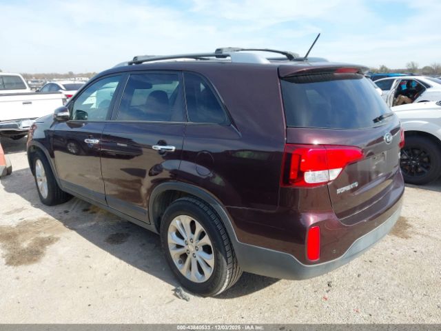 2014 KIA SORENTO 5XYKU4A73EG497370 Photo 2