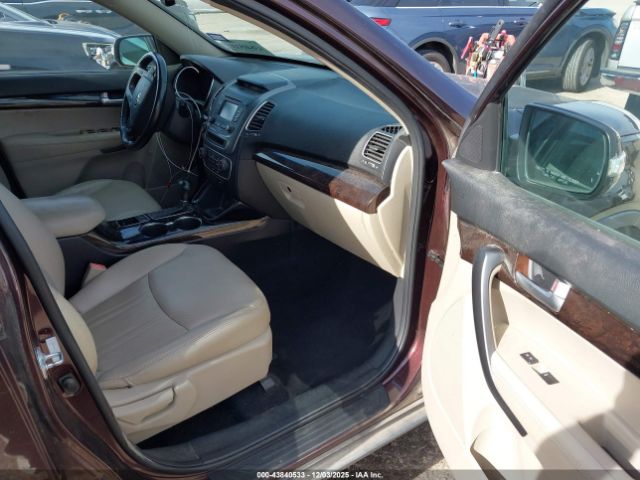 2014 KIA SORENTO 5XYKU4A73EG497370 Photo 4