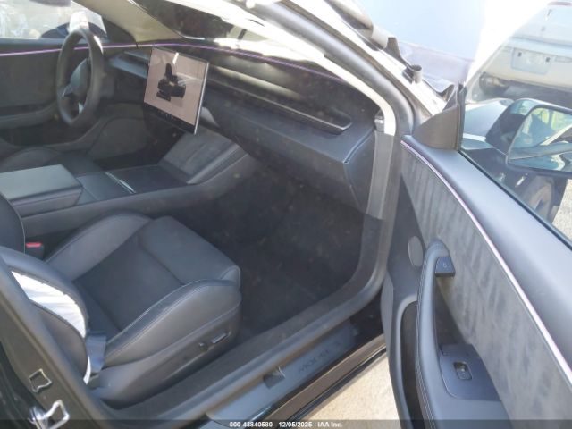 2024 TESLA MODEL 3 5YJ3E1ETXRF845928 Photo 4