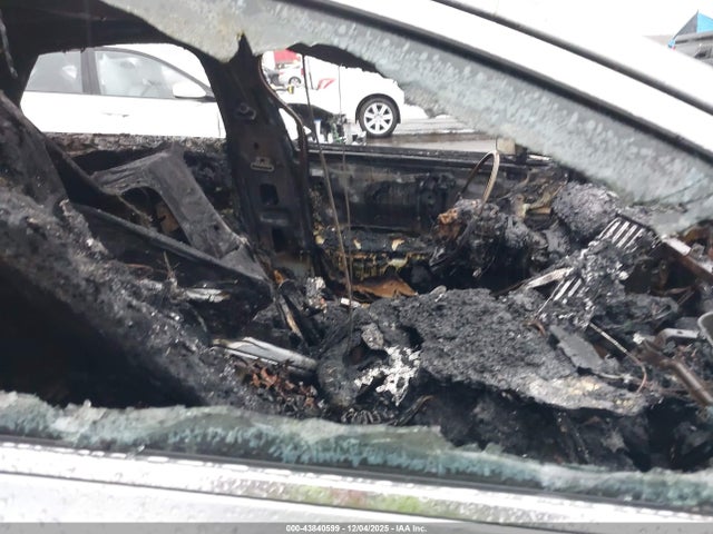 2020 LINCOLN MKZ 3LN6L5F96LR614264 Photo 4