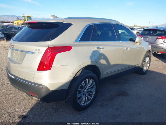 1GYKNCRS4HZ101897 Cadillac Xt5 Premium Luxury
