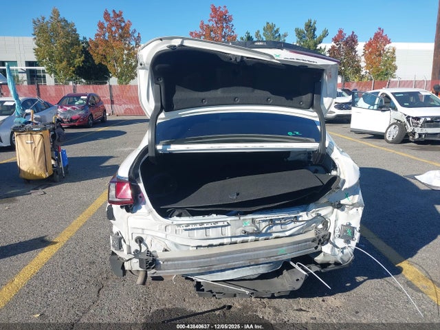Lexus ES 300H 2022 58ACA1C14NU024035 Image 17