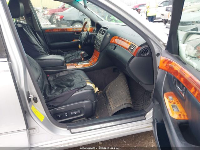 2005 LEXUS LS 430 JTHBN36F455002320 Photo 4