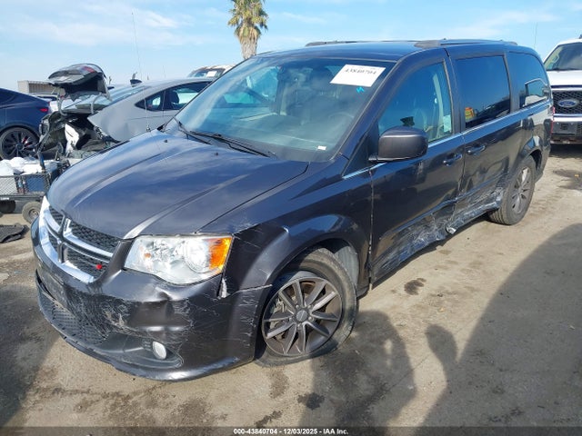 43840704 :رقم المزاد ، 2C4RDGCG9HR685419 vin ، 2017 Dodge Grand Caravan Sxt مزاد بيع