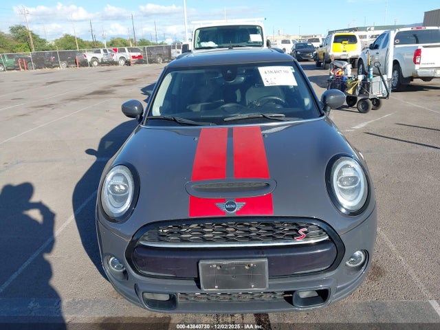 Mini Hardtop Cooper S 2020 WMWXR5C0XL2M31397 Image 22