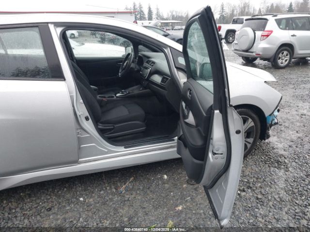 2018 NISSAN LEAF 1N4AZ1CP3JC301117 Photo 4