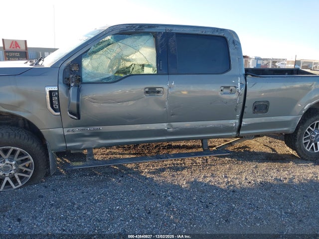 Ford F-250 Lariat 2019 1FT7W2BT2KEC80042 Image 6