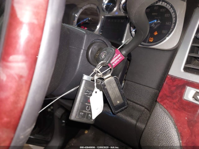 2011 CADILLAC ESCALADE ESV 1GYS4HEF8BR197288 Photo 10