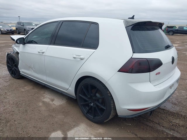 2016 VOLKSWAGEN GOLF GTI 3VW4T7AU0GM051540 Photo 2