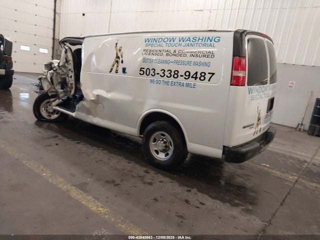 Chevrolet Express 2500 Work Van 2015 1GCWGFFF3F1233443 Image 3