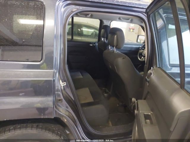 2014 JEEP PATRIOT 1C4NJPBA3ED715159 Photo 7