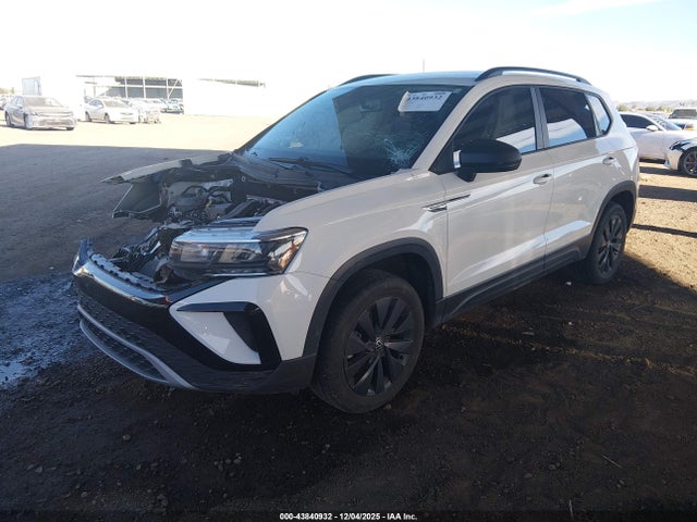 3VVCX7B29NM000584 Volkswagen Taos 1.5t S
