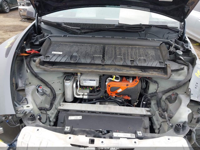 2024 TESLA MODEL Y 7SAYGDEE2RA254723 Photo 9