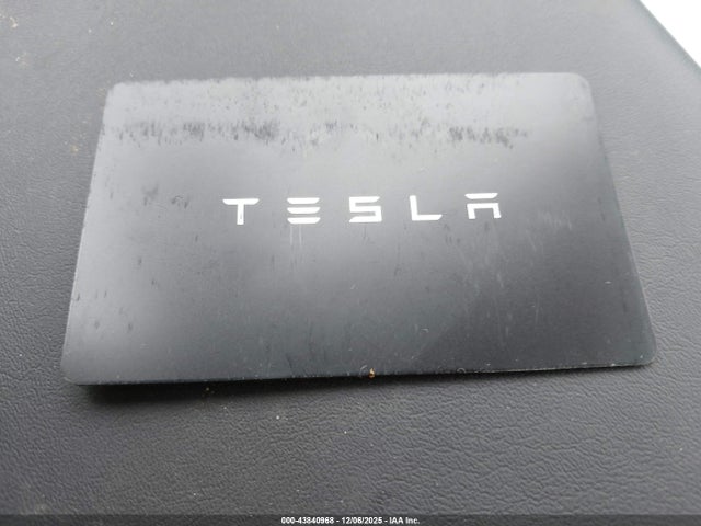 2024 TESLA MODEL Y 7SAYGDEE2RA254723 Photo 10