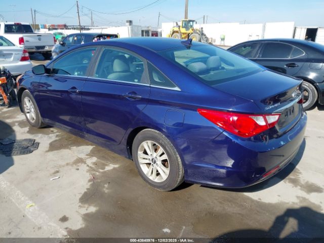 2011 HYUNDAI SONATA 5NPEB4AC2BH238194 Photo 2