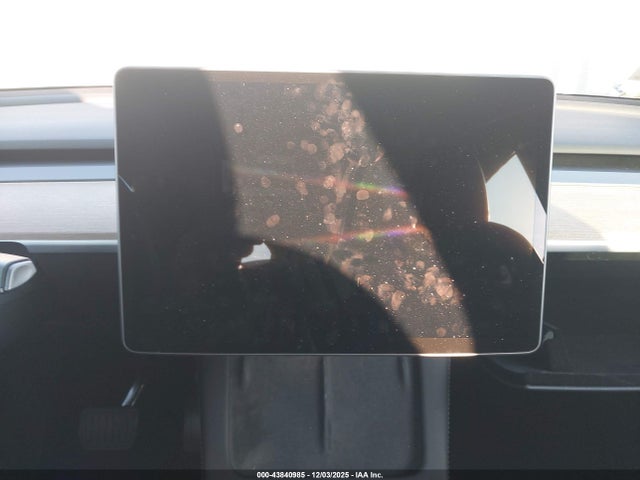 2024 TESLA MODEL Y 7SAYGDEE2RA236626 Photo 6