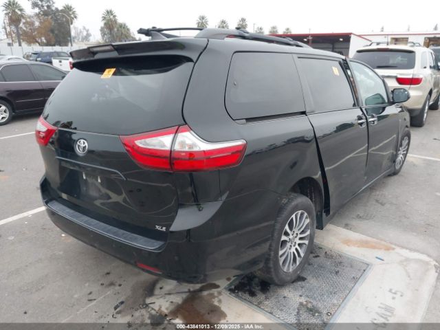 2018 TOYOTA SIENNA 5TDYZ3DC9JS925387 Photo 3