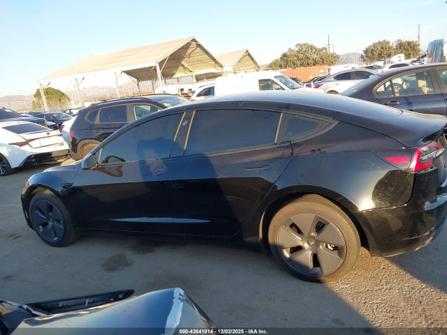 Tesla Model 3 Rear-wheel Drive 2023 5YJ3E1EA9PF485207 Image 13
