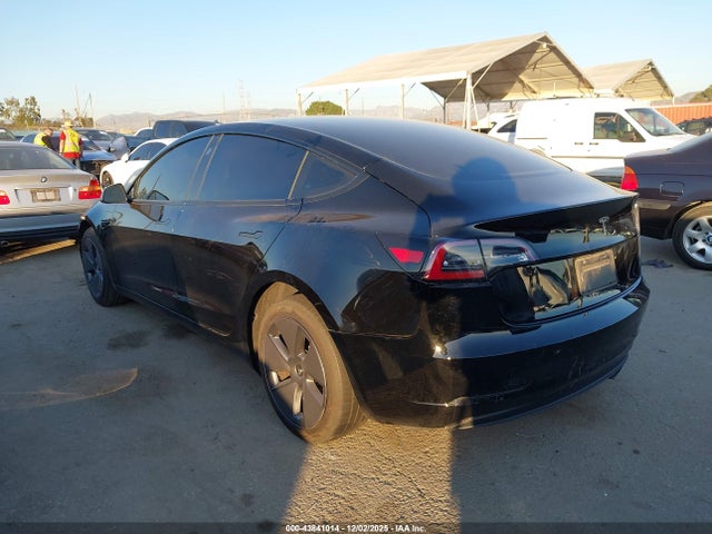 2023 TESLA MODEL 3 5YJ3E1EA9PF485207 Photo 2
