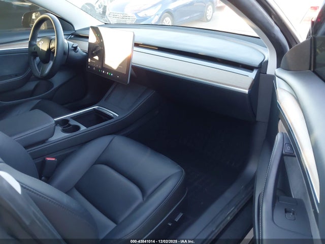 2023 TESLA MODEL 3 5YJ3E1EA9PF485207 Photo 4
