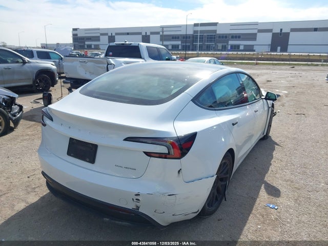 2024 TESLA MODEL 3 5YJ3E1EB2RF822022 Photo 3