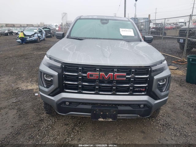 1GTP6DEK2P1128324 GMC Canyon 4wd Short Box At4
