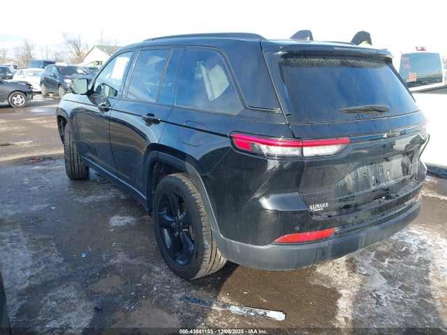 2024 JEEP GRAND CHEROKEE 1C4RJHBG4RC103253 Photo 2