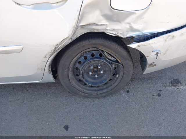 Toyota COROLLA LE 2018 2T1BURHE6JC039054 Image 18