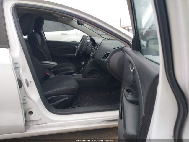 2015 DODGE DART 1C3CDFBB4FD105150 Photo 4