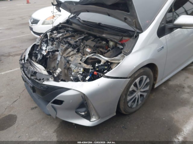 JTDKAMFP0N3199106 Toyota Prius Prime Limited