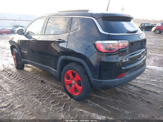 Продажа на аукционе авто 2018 Jeep Compass Latitude Fwd, vin: 3C4NJCBB5JT151813, номер лота: 43841234