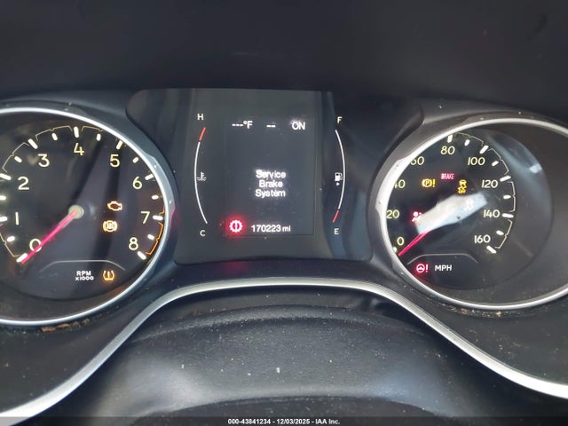 Продажа на аукционе авто 2018 Jeep Compass Latitude Fwd, vin: 3C4NJCBB5JT151813, номер лота: 43841234