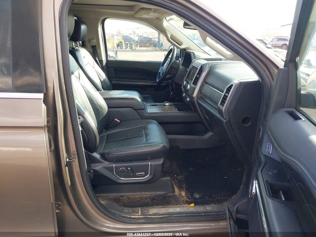 Ford Expedition Max Platinum 2019 1FMJK1LT4KEA70046 Image 5