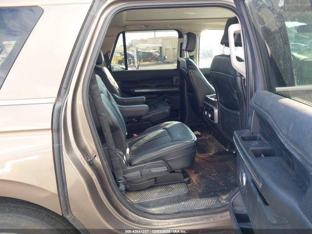 Ford Expedition Max Platinum 2019 1FMJK1LT4KEA70046 Image 8
