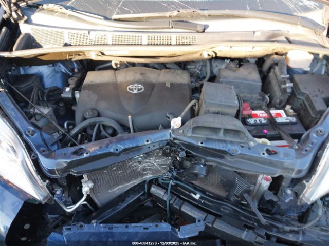 2019 TOYOTA SIENNA 5TDYZ3DC1KS966226 Photo 9